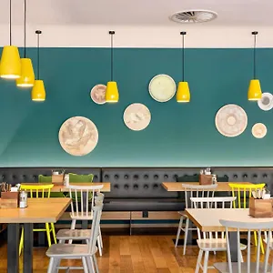 Отель Vienna House Easy By Wyndham Prenzlauer Berg, Берлин